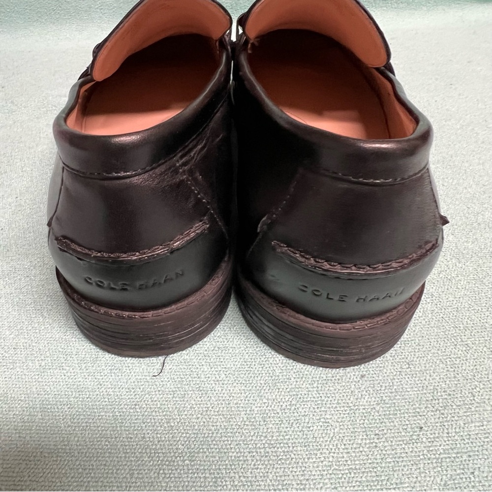 Cole Haan Stassi slip on Black Leather Loafers chunky chain hardware comfort - Picture 3 of 14